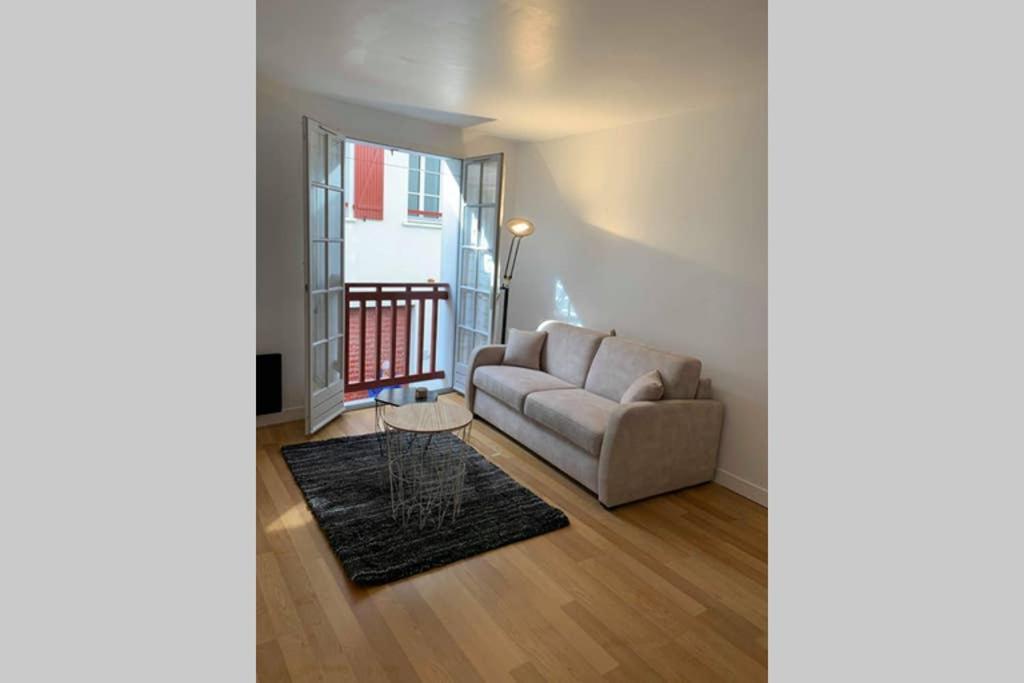 Studio 4 personnes Cœur de ville plage à 50 m Apartamento Saint-Jean-de-Luz Exterior foto